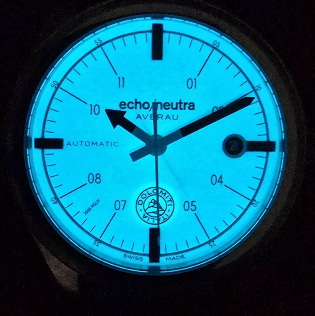 echo/neutra – AVERAU 39 3H Blanc Full Lume