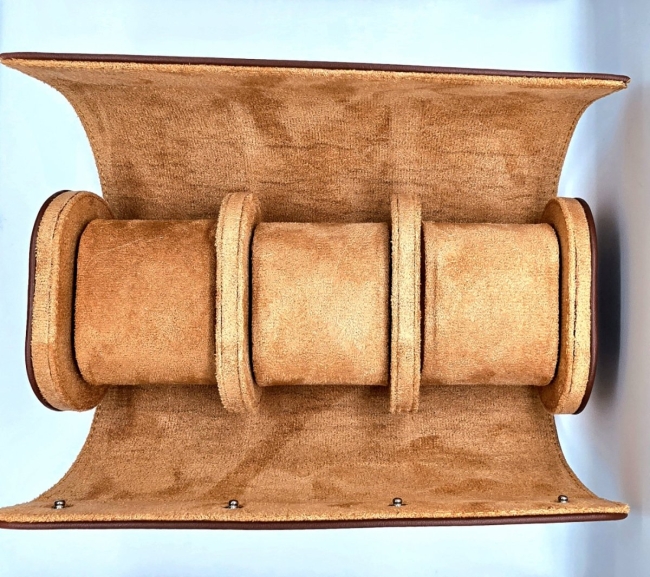 Étui cylindrique de voyage pour trois montres en cuir brun