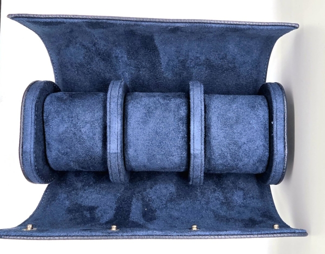 Étui cylindrique de voyage pour trois montres en cuir bleu