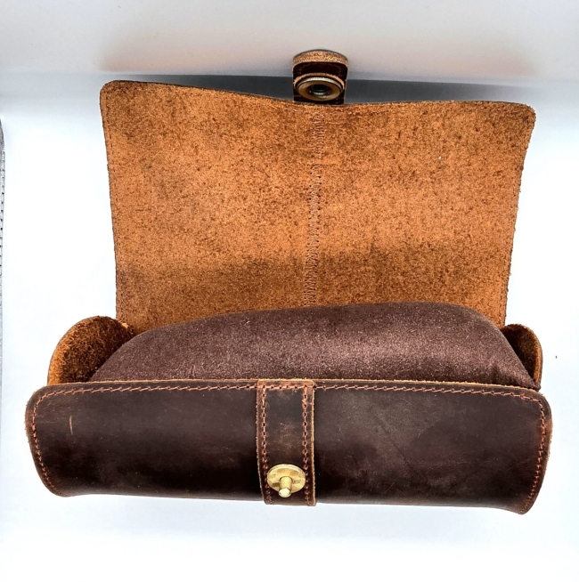 Étui cylindrique en cuir pour trois montres Contact Family