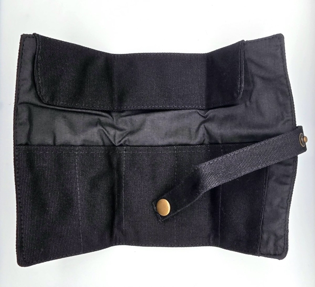 Marmotte pour bracelet en toile noire de coton 